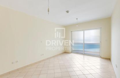 Apartment - Studio - 1 for rent in Lago Vista B - Lago Vista - Dubai Production City (IMPZ) - Dubai Apartment - Studio - 1 for rent in Lago Vista B - Lago Vista - Dubai Production City (IMPZ) - Dubai