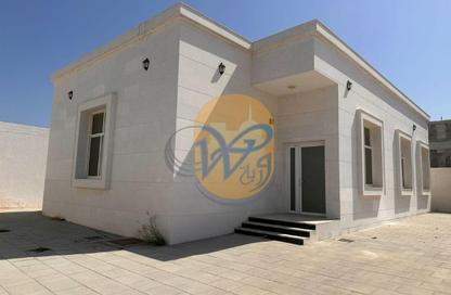 Villa - 3 Bedrooms - 4 Bathrooms for rent in Al Riffa - Ras Al Khaimah