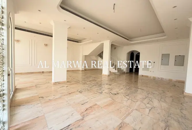 156933332 - Property Image 3