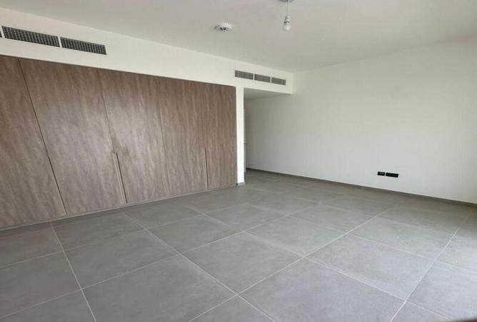 71102878 - صورة العقار 2