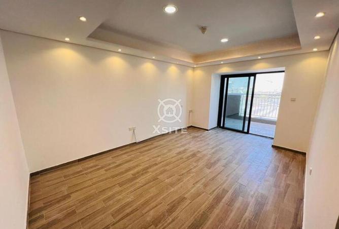 106421556 - Property Image 3