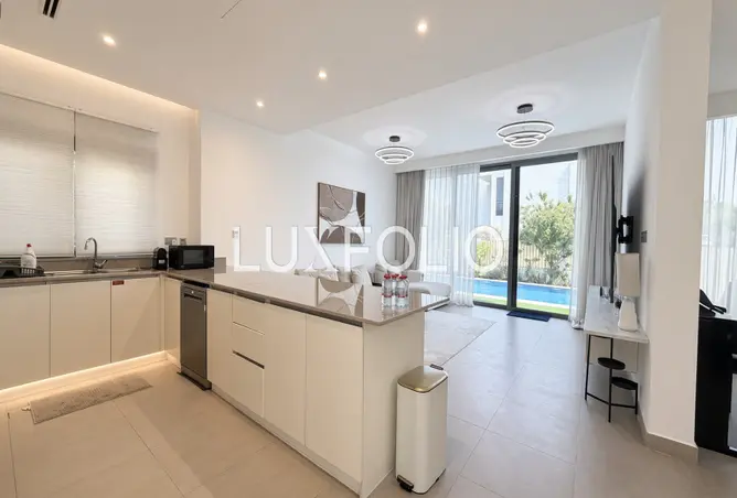 156203607 - Property Image 3