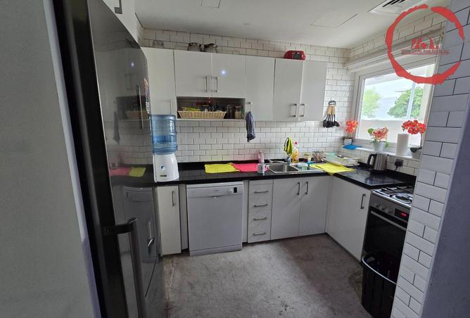 71118259 - Property Image 3