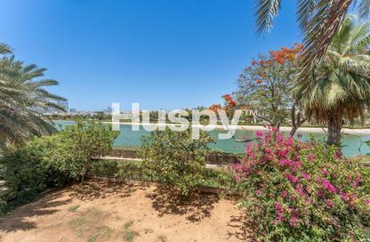 Villa - 5 Bedrooms - 6 Bathrooms for sale in Meadows 5 - Meadows - Dubai