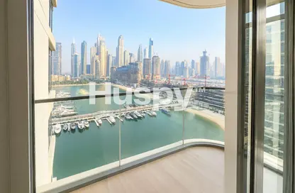 Apartment - 2 Bedrooms - 2 Bathrooms for rent in Marina Vista Tower 2 - Marina Vista - Emaar Beachfront - Dubai Harbour - Dubai