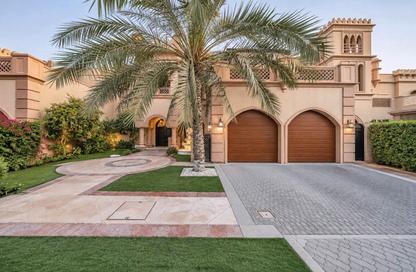 Villa - 5 - 6 for sale in Canal Cove Frond I - Canal Cove Villas - Palm Jumeirah - Dubai