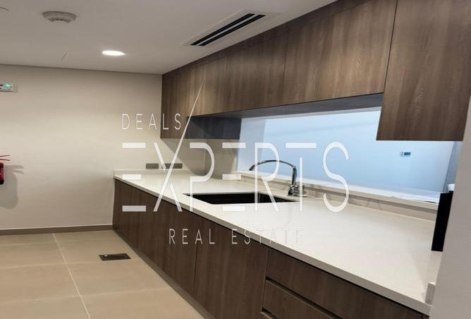 121542468 - Property Image 3