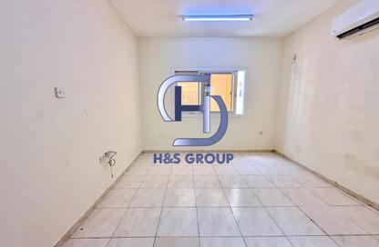 Apartment - Studio - 1 Bathroom for rent in Fire Station Road - Muwaileh - Sharjah