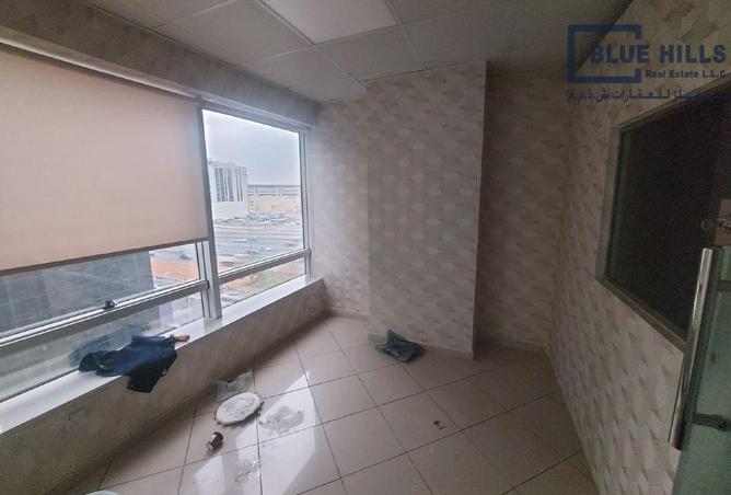 70699218 - Property Image 2