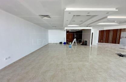 Office Space - Studio - 4 Bathrooms for rent in Damac Executive Heights - Barsha Heights (Tecom) - Dubai