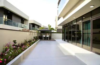 فيلا - 5 غرف نوم - 6 حمامات للبيع في بيكاديلي غرين - داماك هيلز - دبي