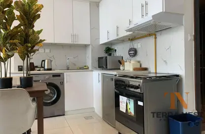 شقة - 1 حمام للايجار في برج او2 - منطقة 14 - قرية جميرا الدائرية - دبي