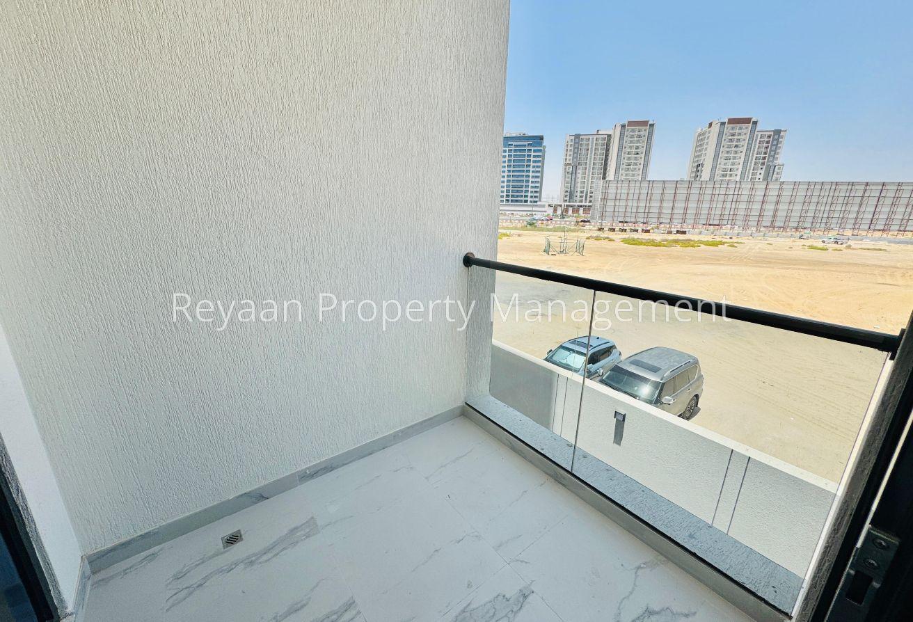 WITH MAID ROOM NEAR TO SCHOOL WITH FREE Parking photo 13