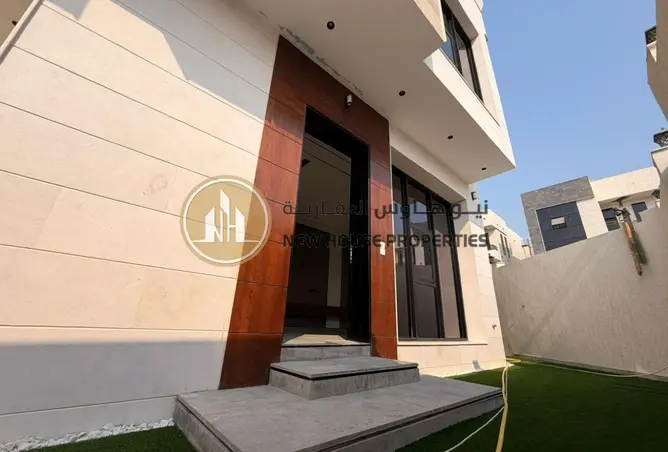 152863635 - Property Image 3