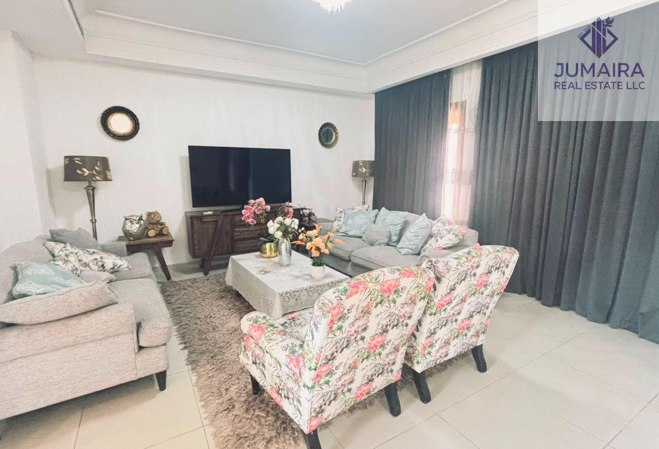 Stunning 4BR Lagoon View Villa WITH PRIVATE POOL ,