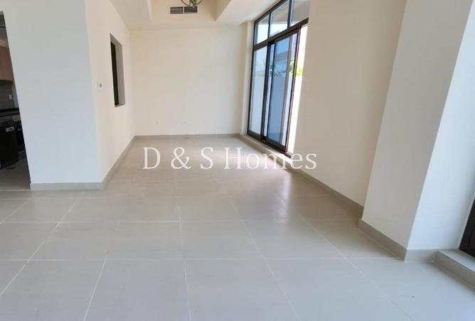106863880 - Property Image 2