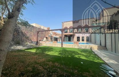 Villa - 5 Bedrooms - 6 Bathrooms for rent in Umm Suqeim 1 Villas - Umm Suqeim 1 - Umm Suqeim - Dubai Villa - 5 Bedrooms - 6 Bathrooms for rent in Umm Suqeim 1 Villas - Umm Suqeim 1 - Umm Suqeim - Dubai