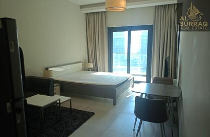 Apartment - Studio - 1 for rent in SOL Bay - Business Bay - Dubai Apartment - Studio - 1 for rent in SOL Bay - Business Bay - Dubai