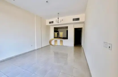 شقة - 2 غرف نوم - 3 حمامات للبيع في سبيكا رزدنشال - الضاحية 10 - قرية جميرا الدائرية - دبي