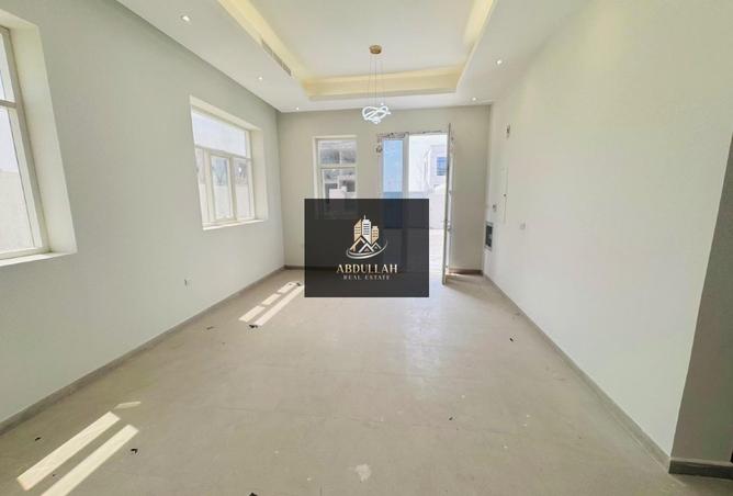 80263401 - Property Image 3