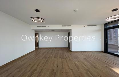 Apartment - 3 - 4 for rent in The Waves Residences - Al Mankhool - Bur Dubai - Dubai