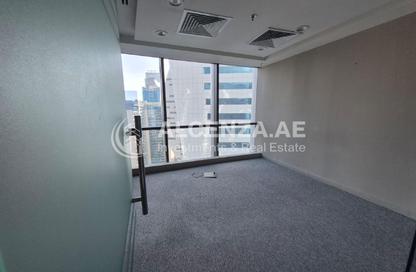 Office Space - Studio for rent in The Regal Tower - Business Bay - Dubai