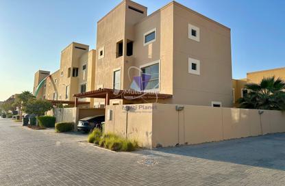 Townhouse - 4 Bedrooms - 5 Bathrooms for rent in Sidra Community - Al Raha Gardens - Abu Dhabi Townhouse - 4 Bedrooms - 5 Bathrooms for rent in Sidra Community - Al Raha Gardens - Abu Dhabi