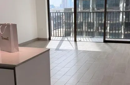 شقة - 2 غرف نوم - 4 حمامات للايجار في لوما بارك فيوز - منطقة 14 - قرية جميرا الدائرية - دبي