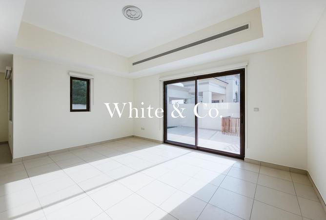 71900967 - Property Image 2