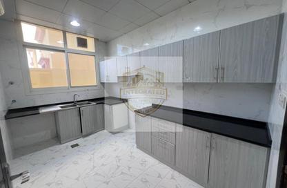 Apartment - 2 Bedrooms - 2 Bathrooms for rent in Madinat Al Riyad - Abu Dhabi