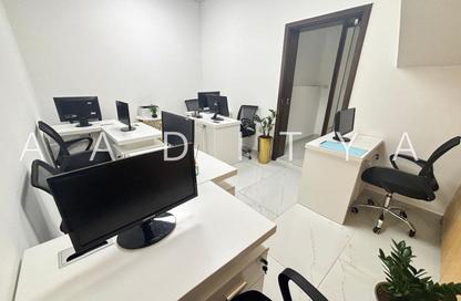 Office Space - Studio - 1 Bathroom for rent in Reem Residency - Al Karama - Dubai