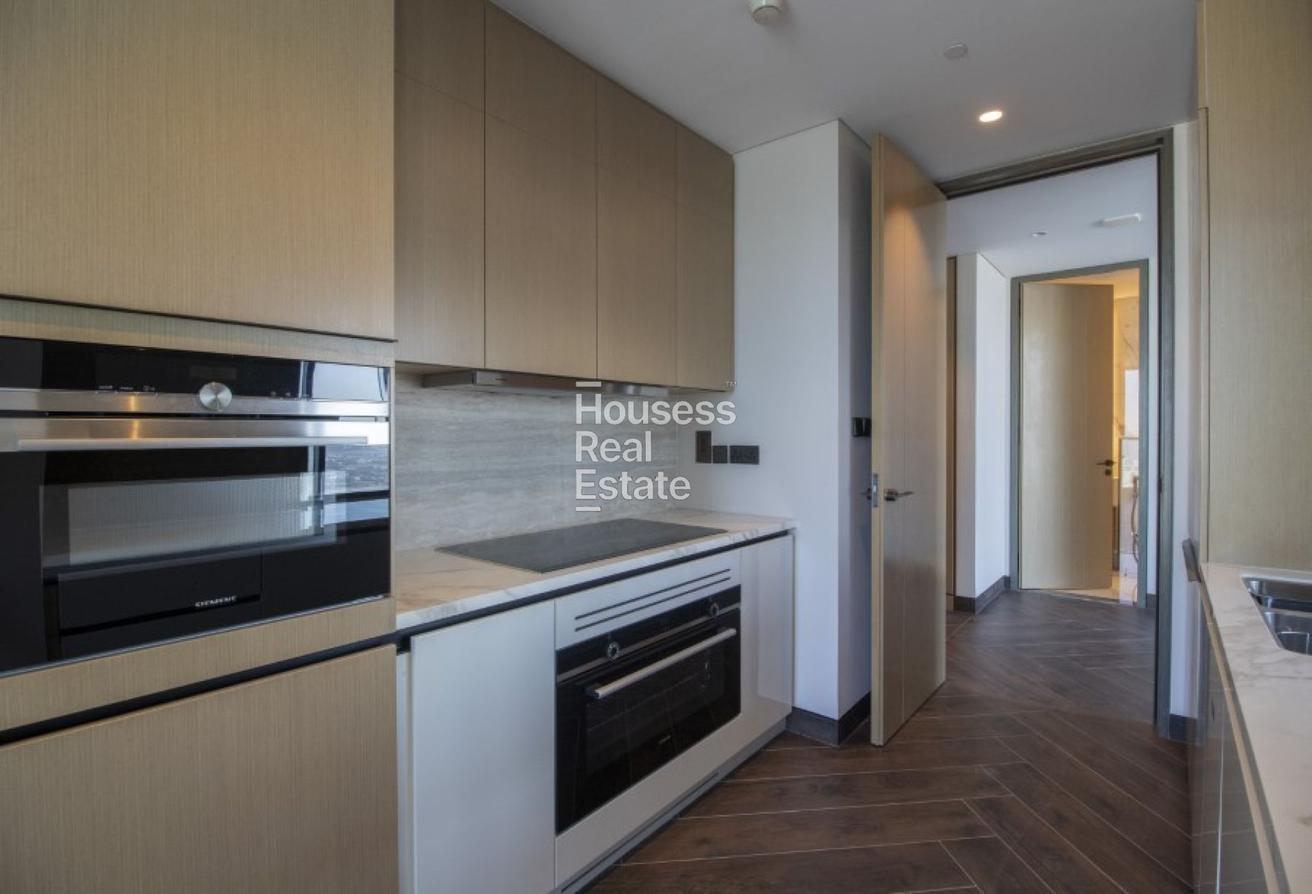 Luxury 2BR Duplex | Semi-Furnished | Vacant photo 8