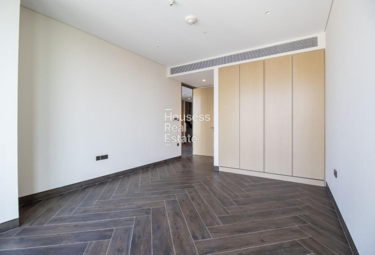 Luxury 2BR Duplex | Semi-Furnished | Vacant photo 16