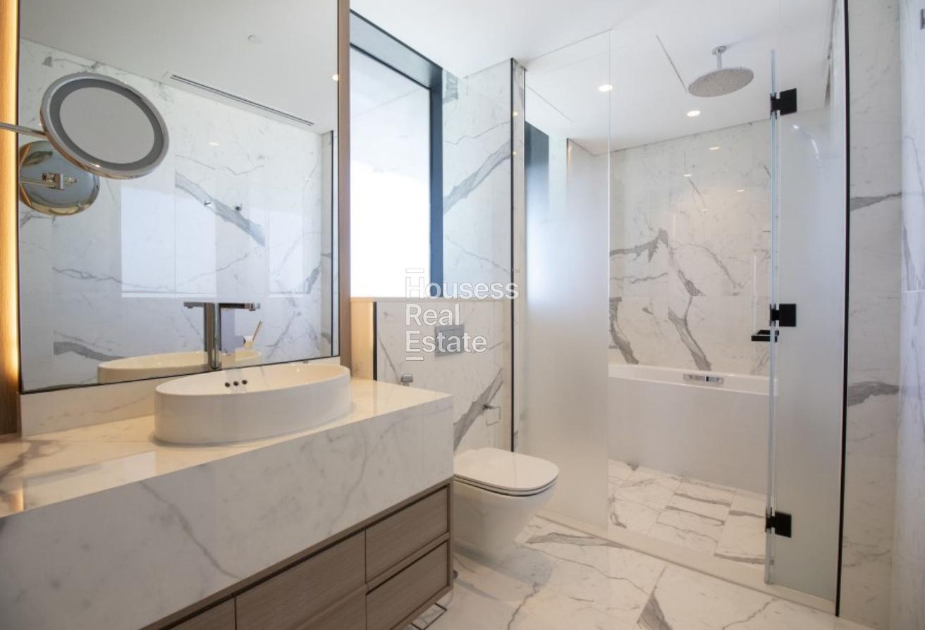 Luxury 2BR Duplex | Semi-Furnished | Vacant photo 22