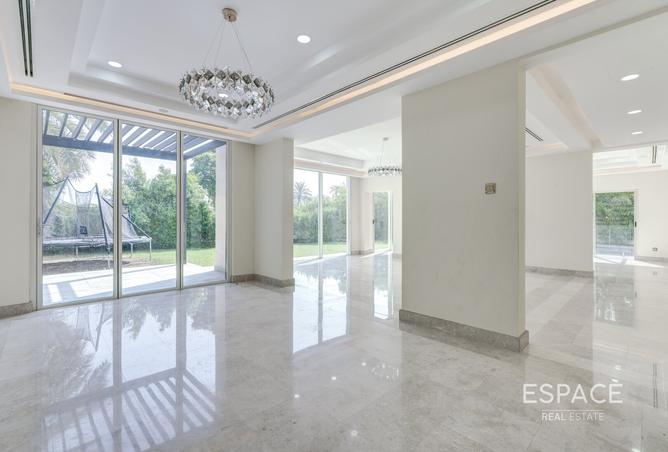 128368930 - Property Image 3