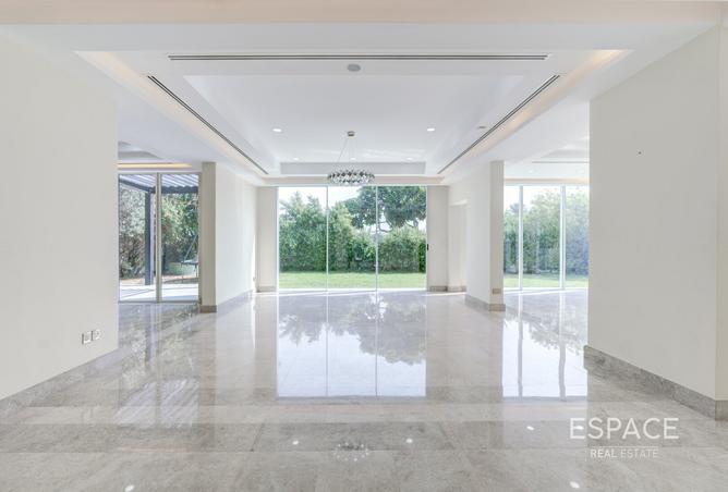 128368930 - Property Image 2
