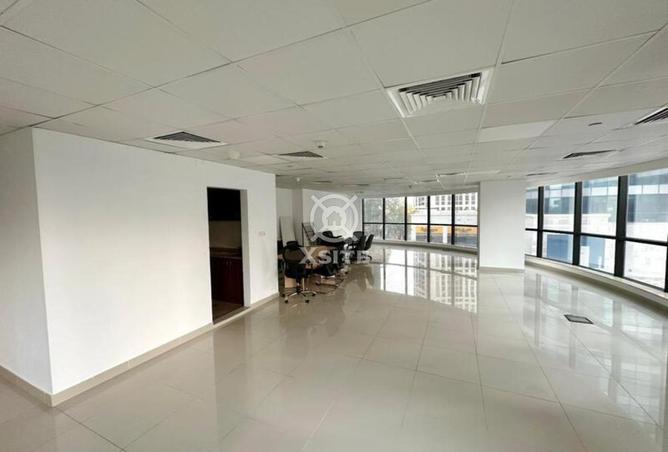 142832021 - Property Image 2