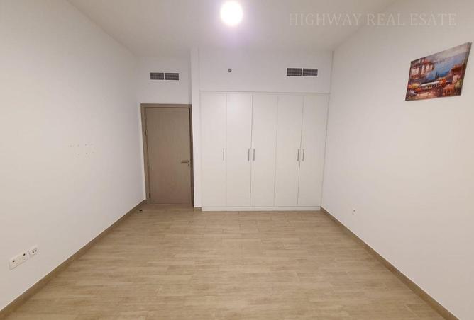 117280953 - Property Image 2