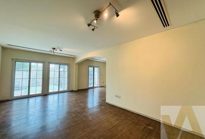 59744715 - Property Image 2