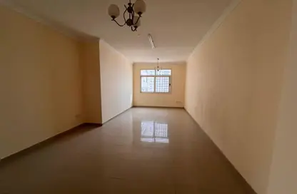 Apartment - 2 Bedrooms - 3 Bathrooms for rent in Al Khan Lagoon - Al Khan - Sharjah