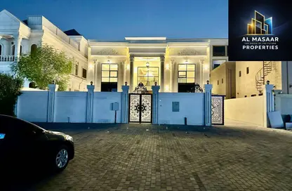 Villa - 5 Bedrooms - 7 Bathrooms for sale in Al Mowaihat 2 - Al Mowaihat - Ajman