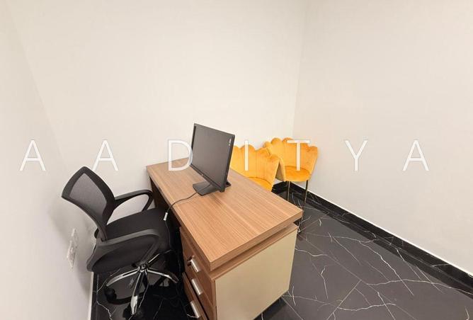 94013599 - Property Image 3