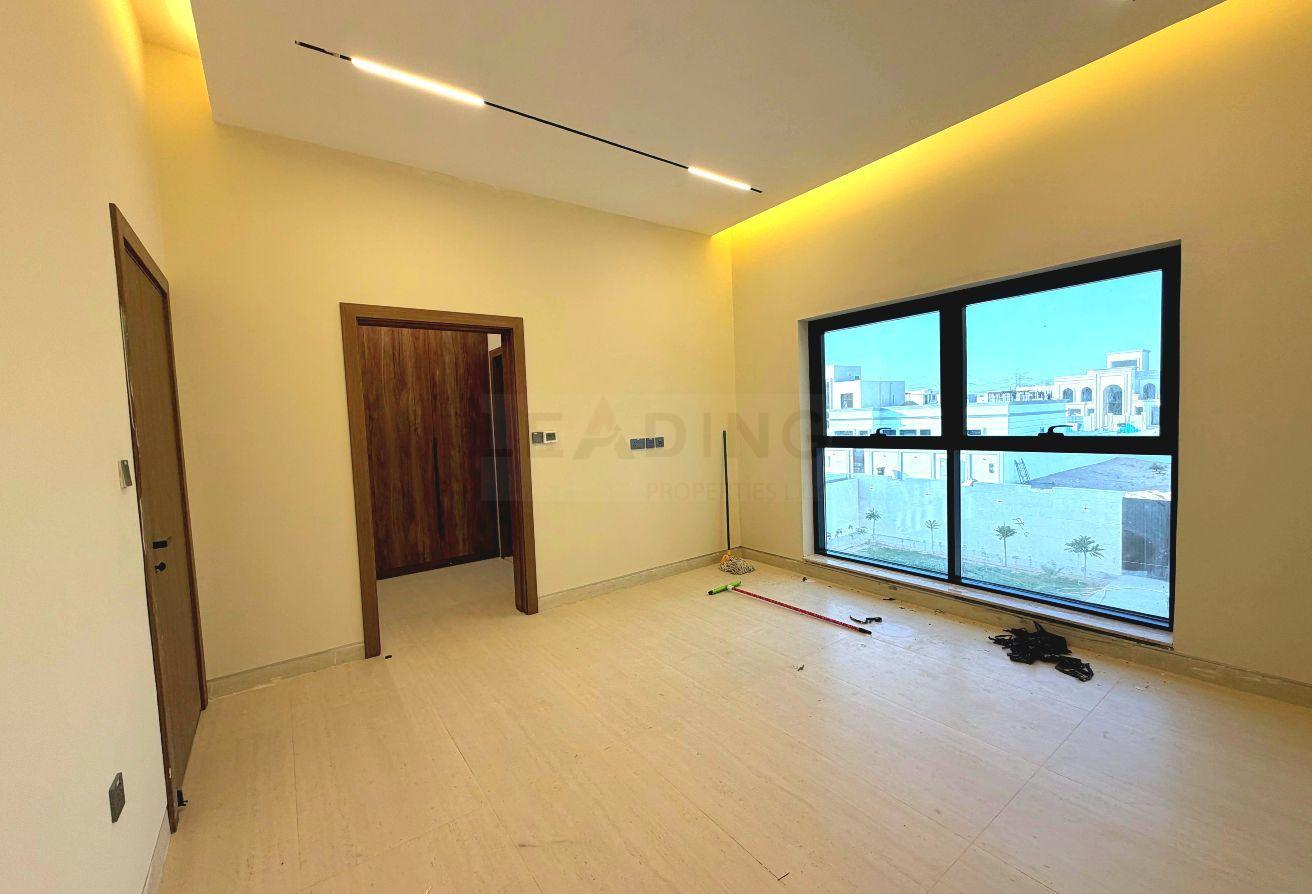 Luxury 6-Bedroom Villa for Rent | Al Aweer, Dubai photo 8