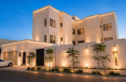 Villa - 6 Bedrooms - 7 Bathrooms for rent in Al Aweer 1 - Al Aweer - Dubai