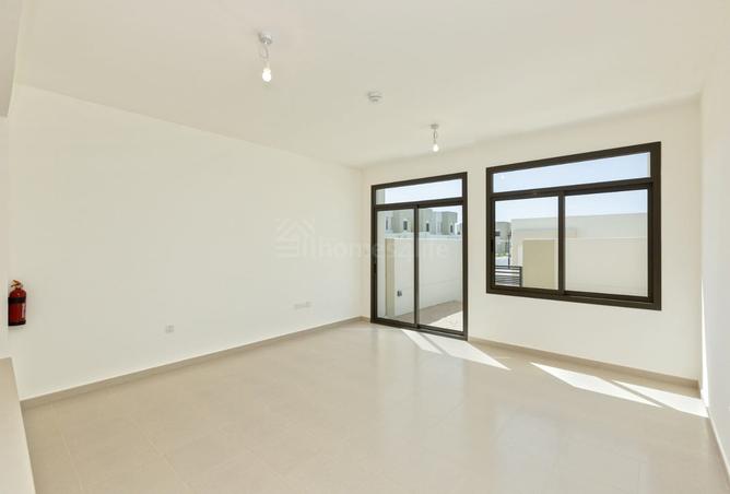 Spacious 4-Bedroom + Maid’s | Corner Unit photo 3
