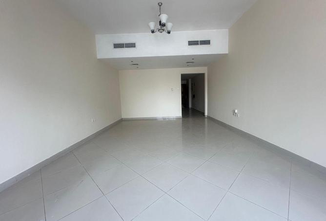 80712550 - Property Image 3