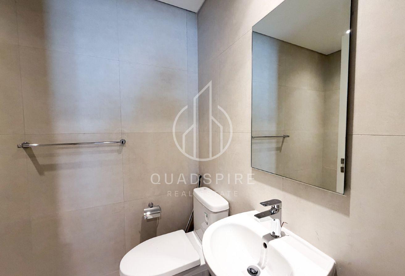 Spacious Living 4BR|Private Garden|Brand New photo 6