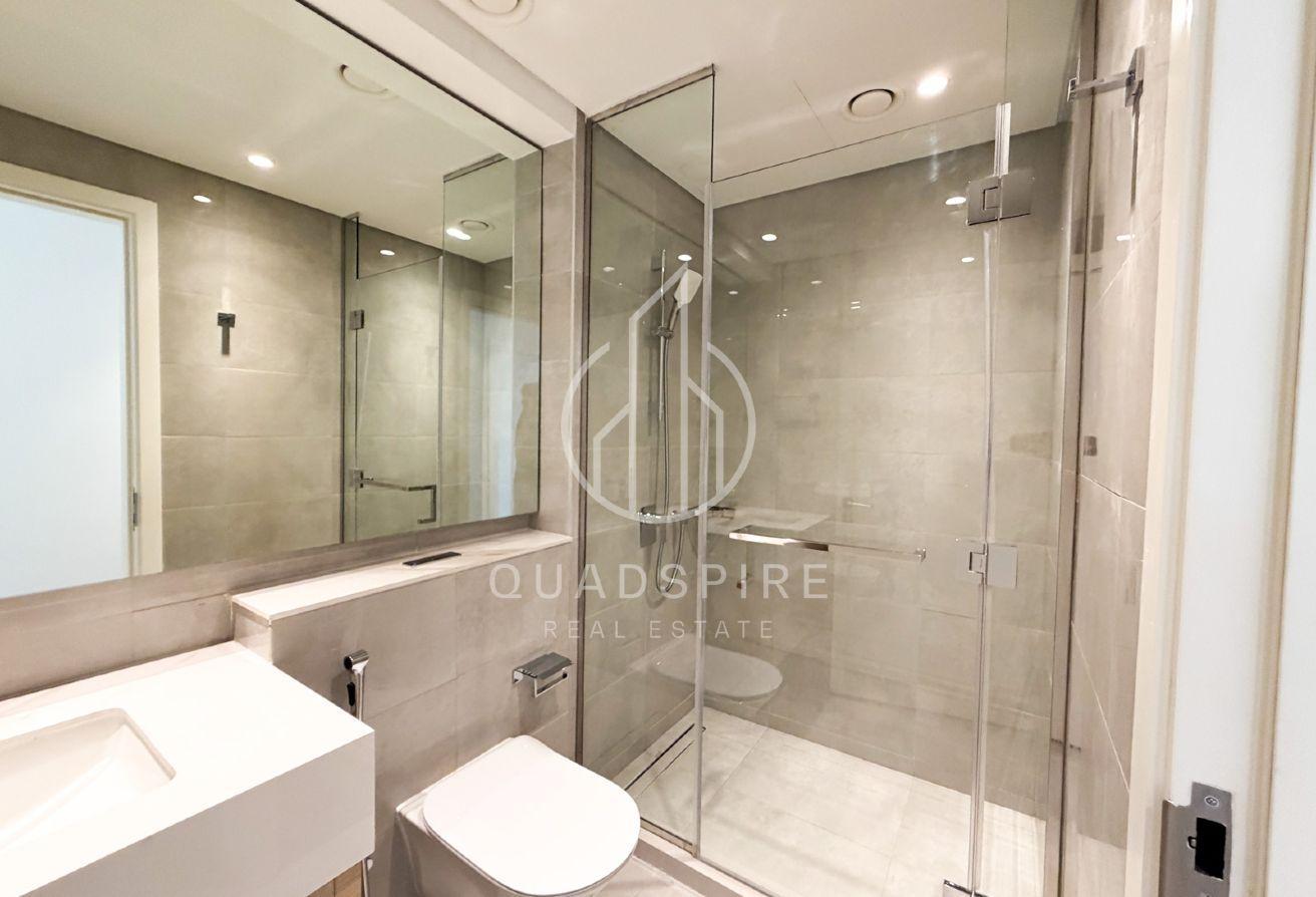 Spacious Living 4BR|Private Garden|Brand New photo 4