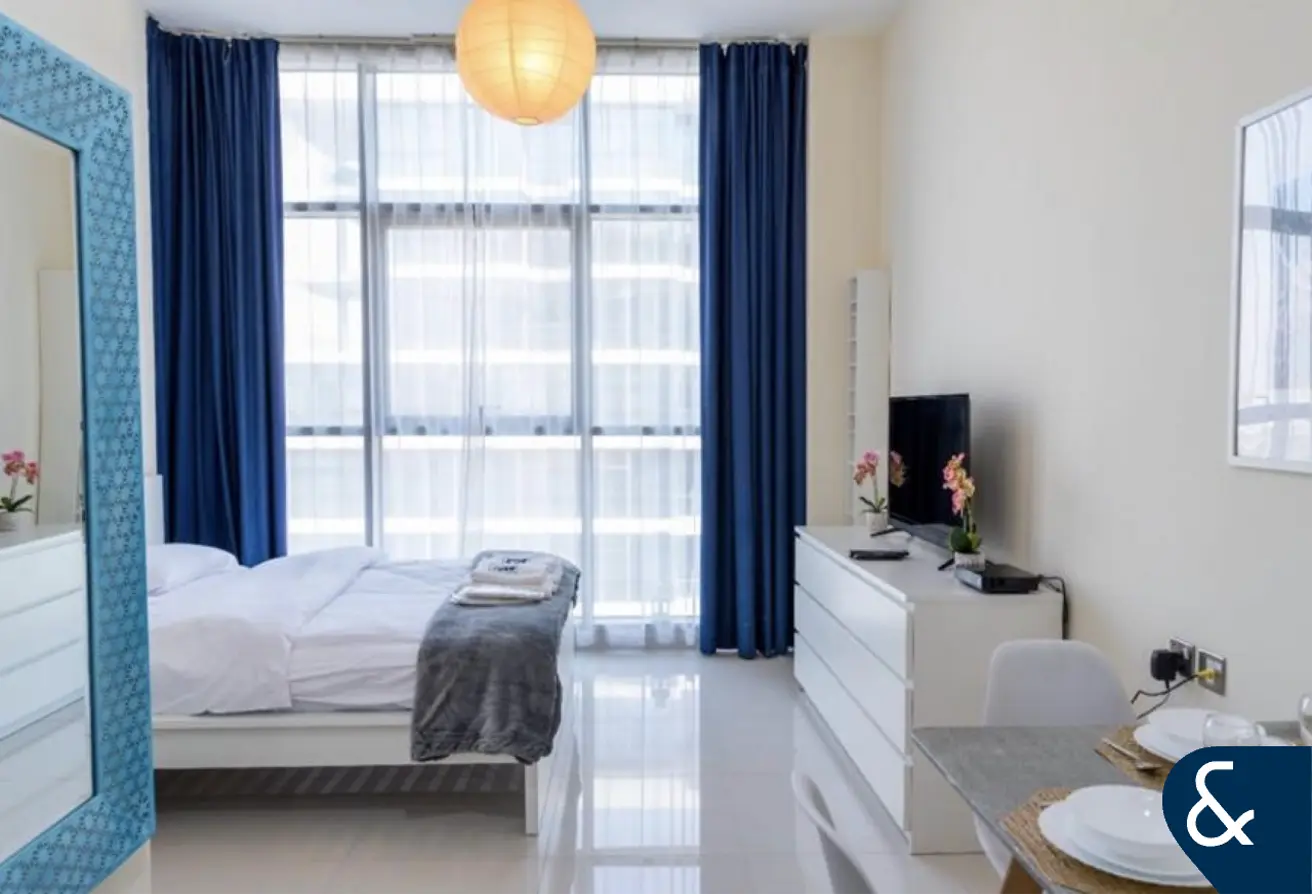 132015100 - Property Main Image