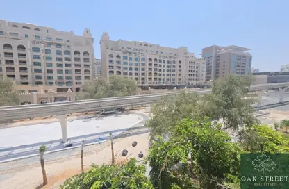Apartment - 2 Bedrooms - 3 Bathrooms for rent in Al Anbara - Shoreline Apartments - Palm Jumeirah - Dubai